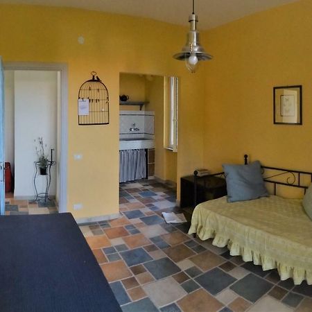 Bed & Blu Lägenhet Savona Exteriör bild