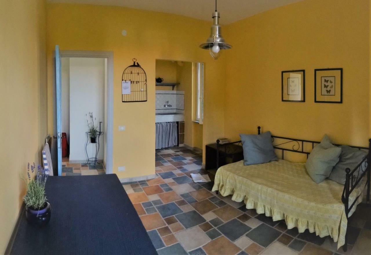 Bed & Blu Lägenhet Savona Exteriör bild
